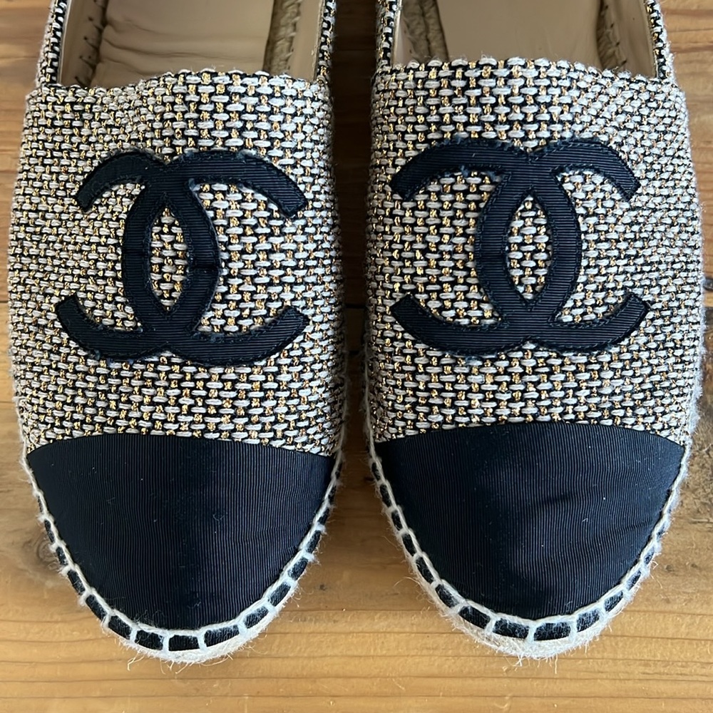 CHANEL Espadrilles size 40